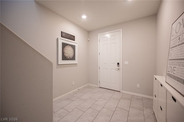 4447 Creekside Cavern Avenue, North Las Vegas, NV 89084