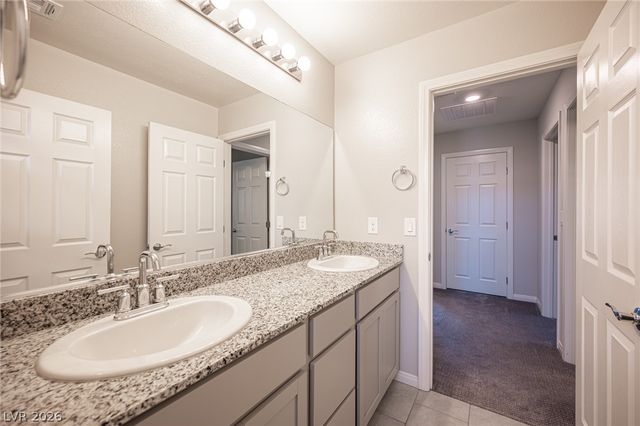 4447 Creekside Cavern Avenue, North Las Vegas, NV 89084