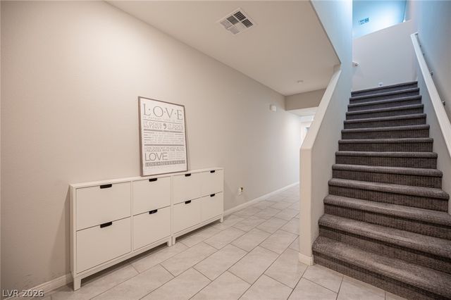 4447 Creekside Cavern Avenue, North Las Vegas, NV 89084