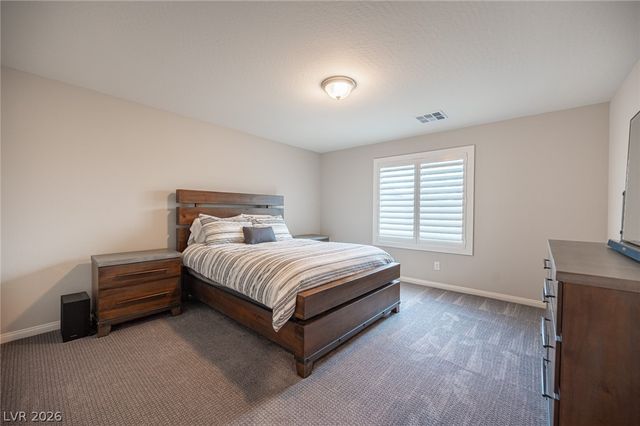 4447 Creekside Cavern Avenue, North Las Vegas, NV 89084