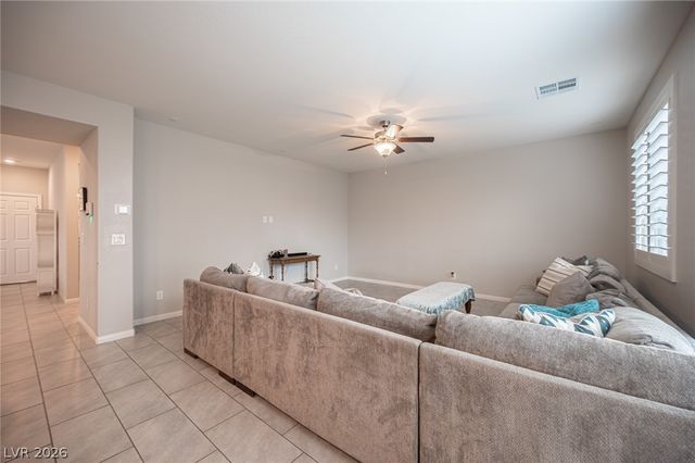 4447 Creekside Cavern Avenue, North Las Vegas, NV 89084