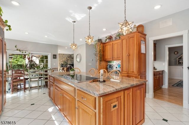 7 Gap View Dr, Blairstown Twp., NJ 07825