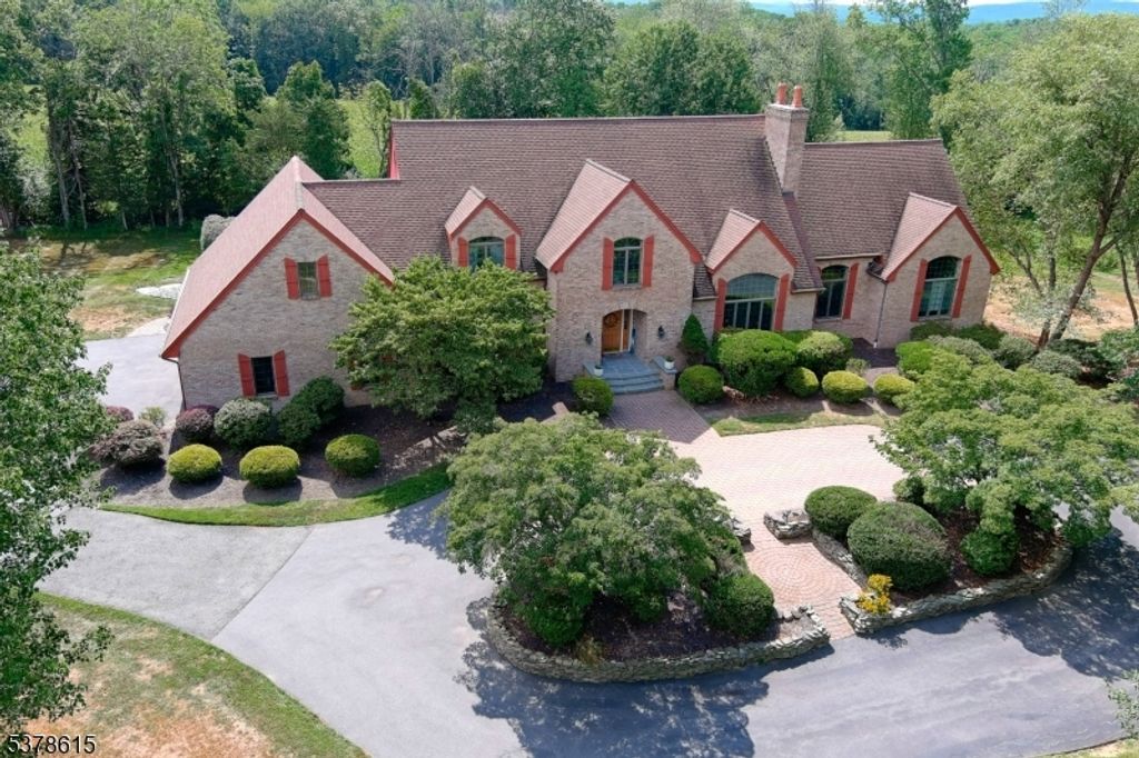 7 Gap View Dr, Blairstown Twp., NJ 07825