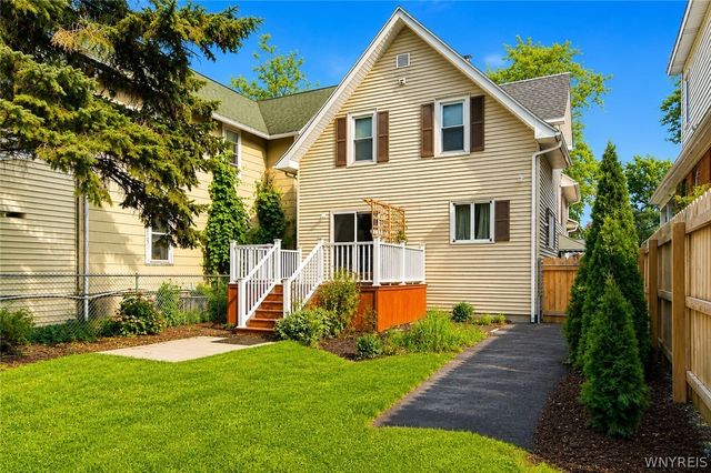 462 Broad Street, Tonawanda, NY 14150