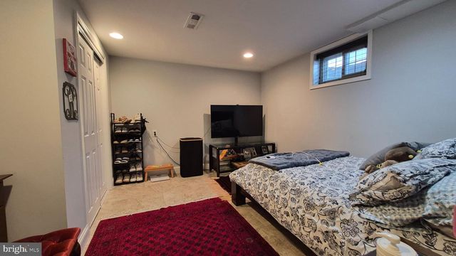1719 MELBOURNE DR, Mclean, VA 22101