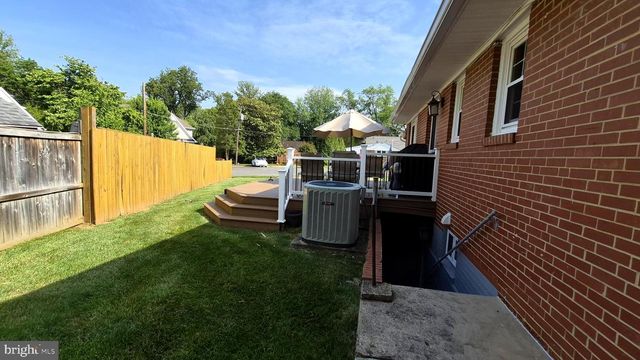 1719 MELBOURNE DR, Mclean, VA 22101