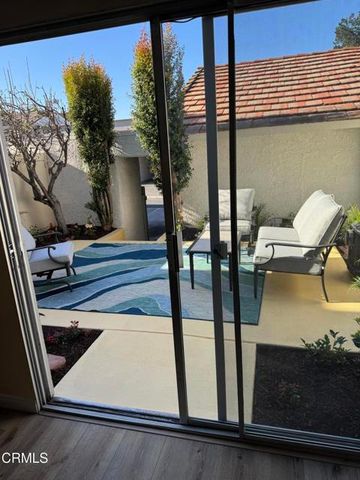 272 Green Moor Place, Thousand Oaks, CA 91361