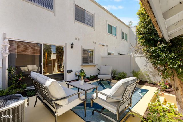 272 Green Moor Place, Thousand Oaks, CA 91361