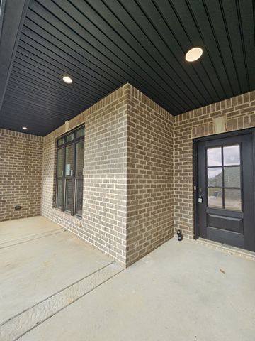 1131 Forsythia Drive, Clarksville, TN 37043