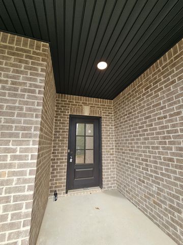 1131 Forsythia Drive, Clarksville, TN 37043