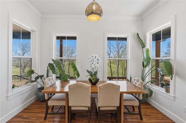 21665 Griggs Road, Springdale, AR 72762