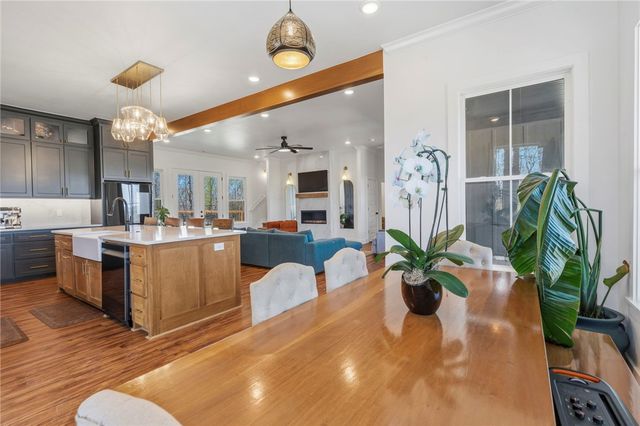 21665 Griggs Road, Springdale, AR 72762