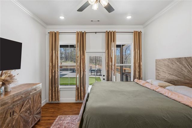 21665 Griggs Road, Springdale, AR 72762