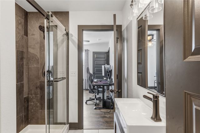 21665 Griggs Road, Springdale, AR 72762