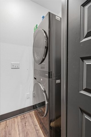 21665 Griggs Road, Springdale, AR 72762