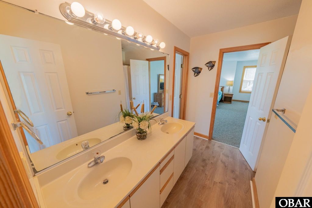 Image 37 of property listing at 41981 Ocean View Drive Lot 9, Avon, NC 27915