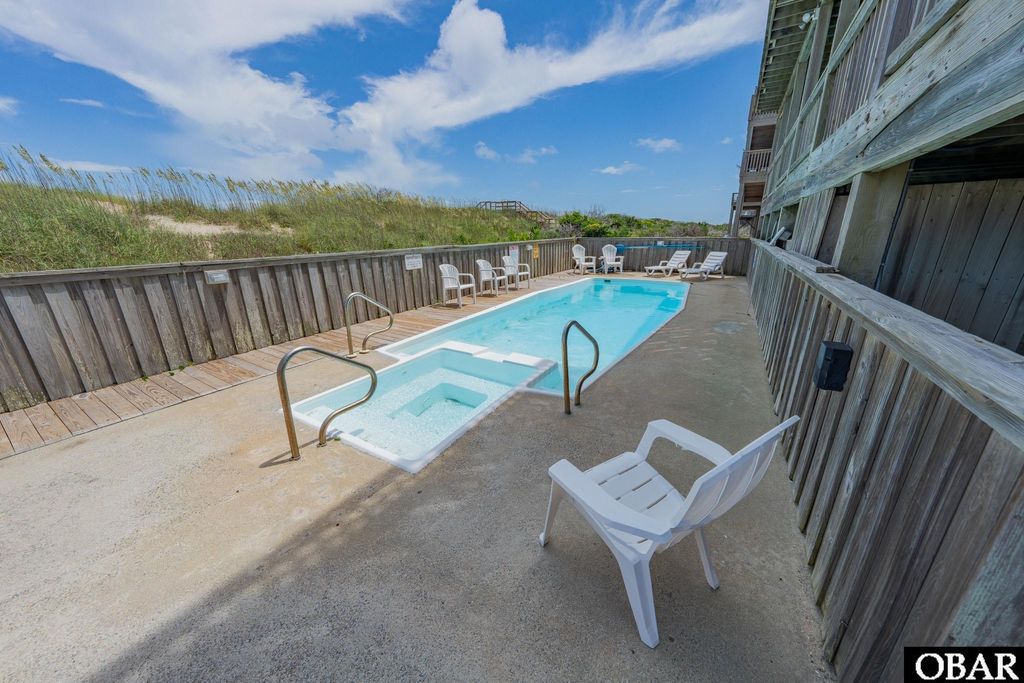 Image 43 of property listing at 41981 Ocean View Drive Lot 9, Avon, NC 27915