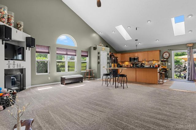 55 Martin Lane, Springboro, OH 45066