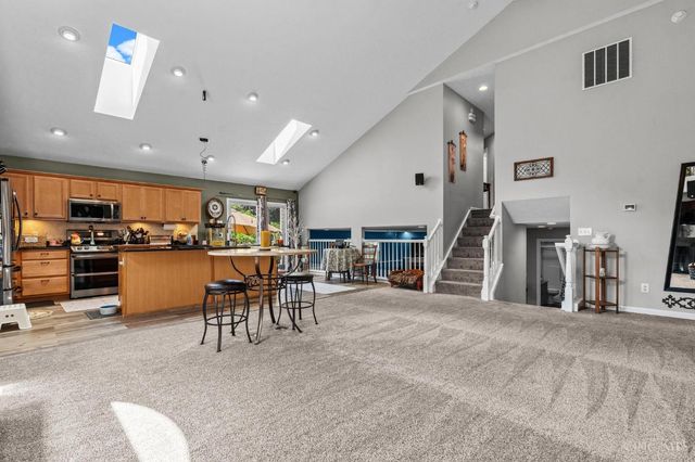 55 Martin Lane, Springboro, OH 45066