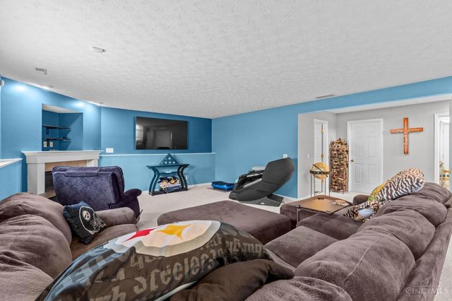 55 Martin Lane, Springboro, OH 45066