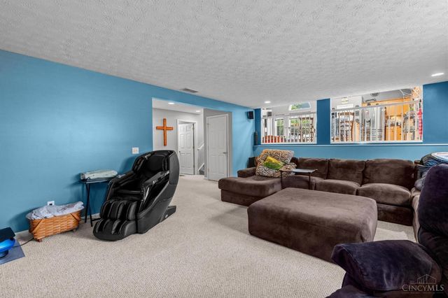 55 Martin Lane, Springboro, OH 45066