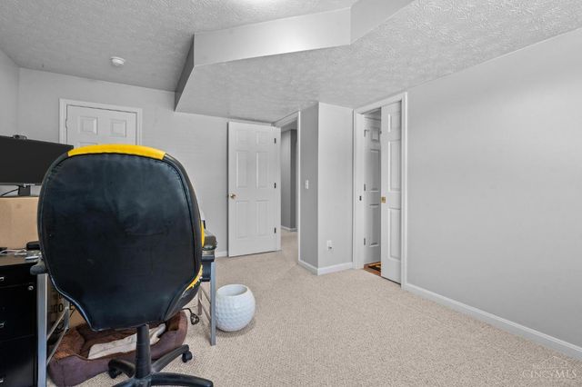 55 Martin Lane, Springboro, OH 45066