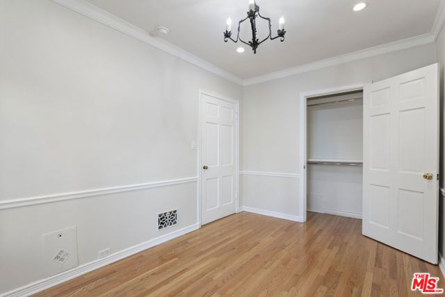 9768 W Olympic Boulevard, Beverly Hills, CA 90212