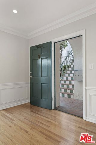 9768 W Olympic Boulevard, Beverly Hills, CA 90212