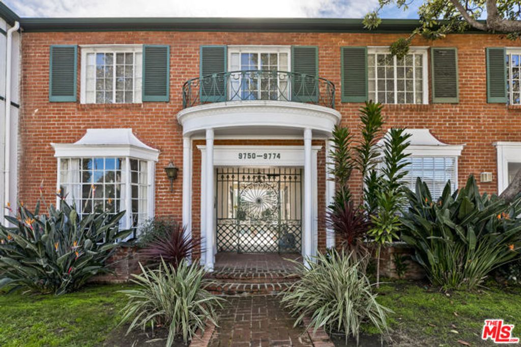 9768 W Olympic Boulevard, Beverly Hills, CA 90212