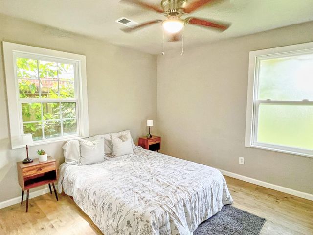 510 Sulphur Street, Houston, TX 77034