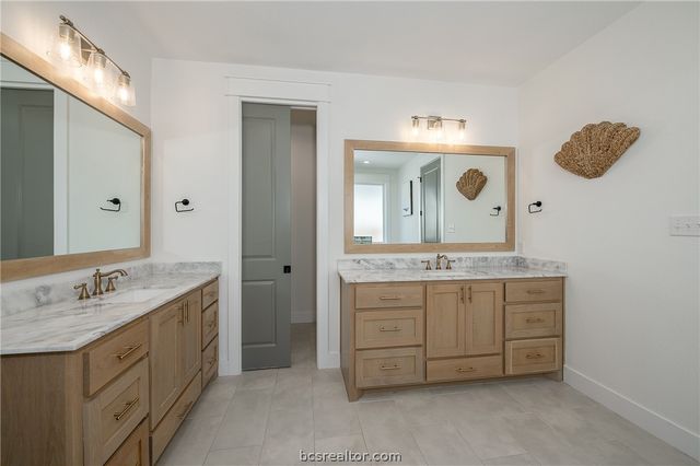 3317 Stoneleigh Road, Bryan, TX 77808