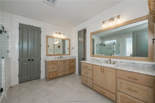 3317 Stoneleigh Road, Bryan, TX 77808