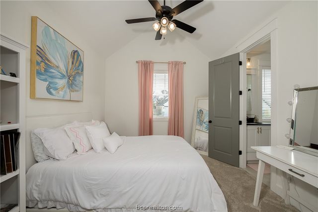 3317 Stoneleigh Road, Bryan, TX 77808