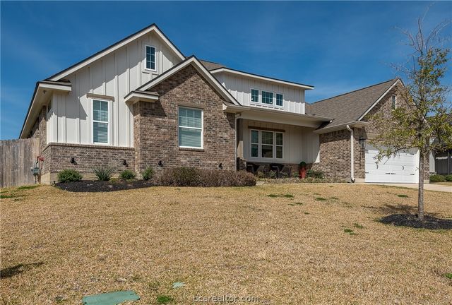 3317 Stoneleigh Road, Bryan, TX 77808