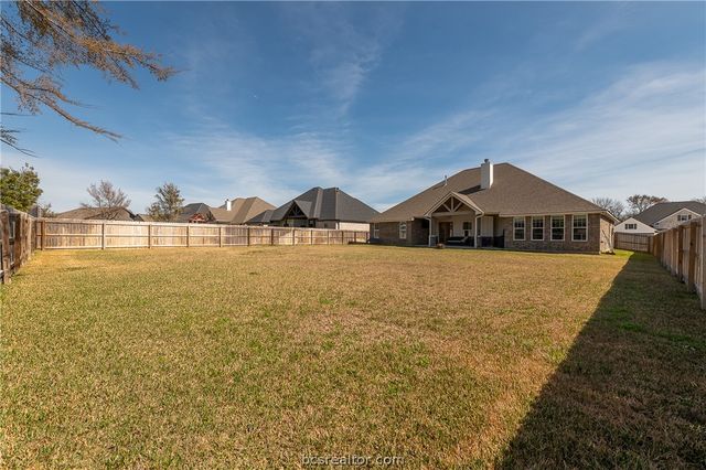 3317 Stoneleigh Road, Bryan, TX 77808