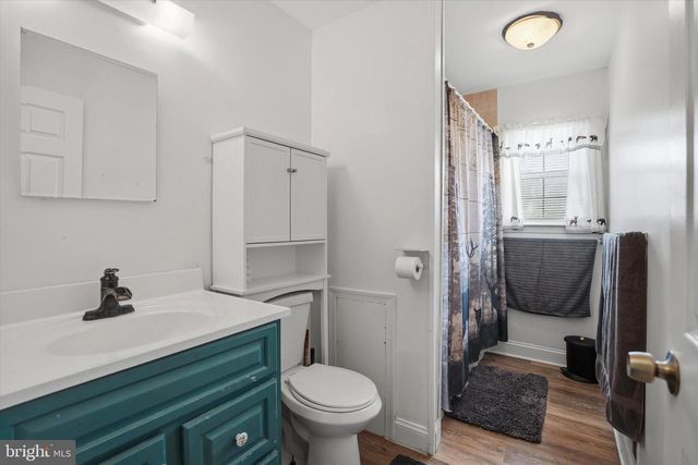 103 W RIVELY AVE, Aldan, PA 19018