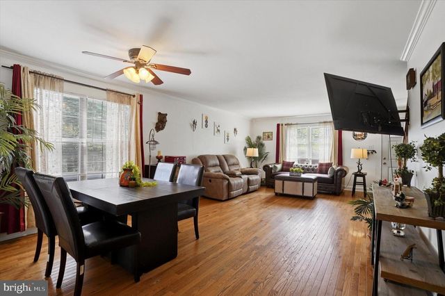 103 W RIVELY AVE, Aldan, PA 19018