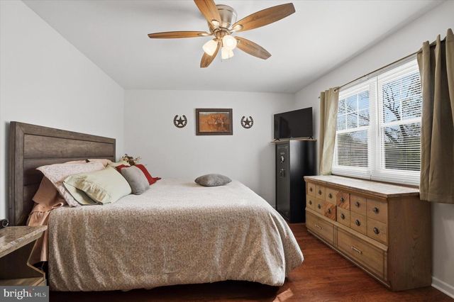 103 W RIVELY AVE, Aldan, PA 19018