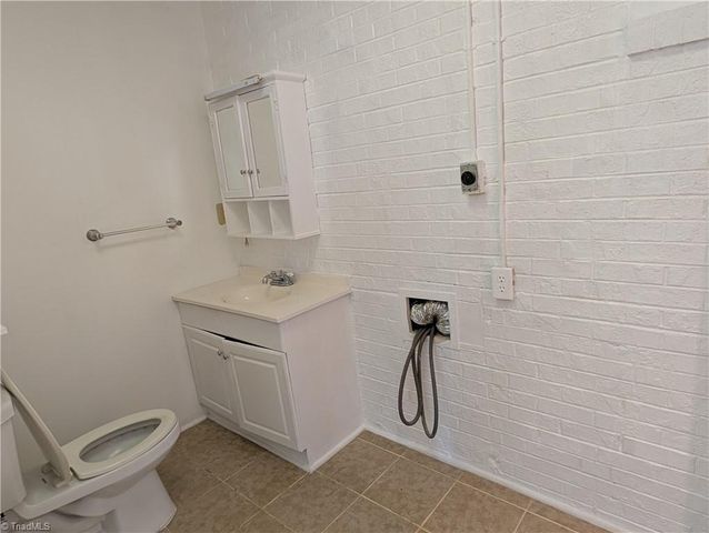 8304 McCrory Road, Stokesdale, NC 27357