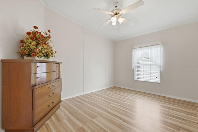 266 DOUGLAS PARK AVENUE, Davenport, FL 33897