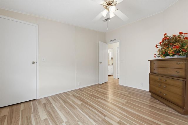 266 DOUGLAS PARK AVENUE, Davenport, FL 33897