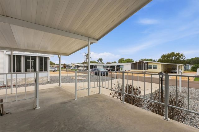 266 DOUGLAS PARK AVENUE, Davenport, FL 33897