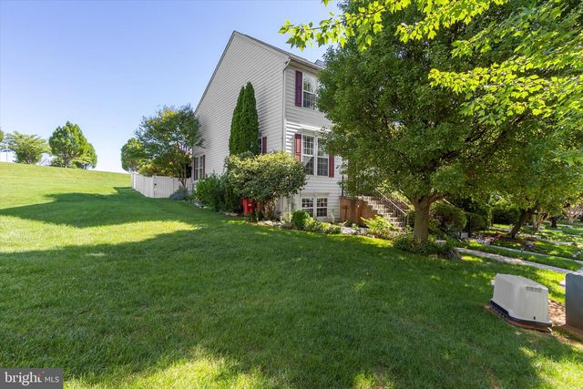 171 RIPARIAN LN, Ranson, WV 25438