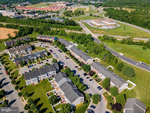 171 RIPARIAN LN, Ranson, WV 25438