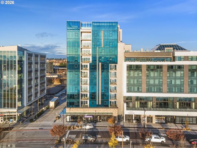 590 WATERFRONT Way 604, Vancouver, WA 98660