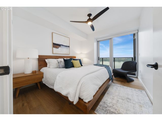 590 WATERFRONT Way 604, Vancouver, WA 98660