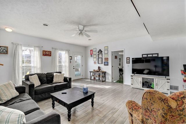 376 Angora Road, Branson West, MO 65737