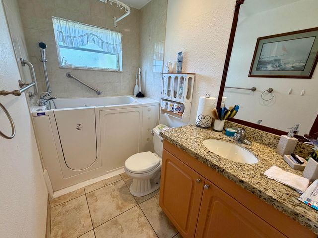 6875 NW 17TH Court, Margate, FL 33063