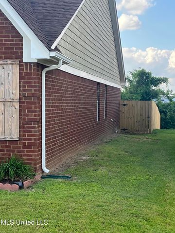 1652 Thomas Street, Horn Lake, MS 38637