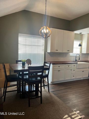 1652 Thomas Street, Horn Lake, MS 38637